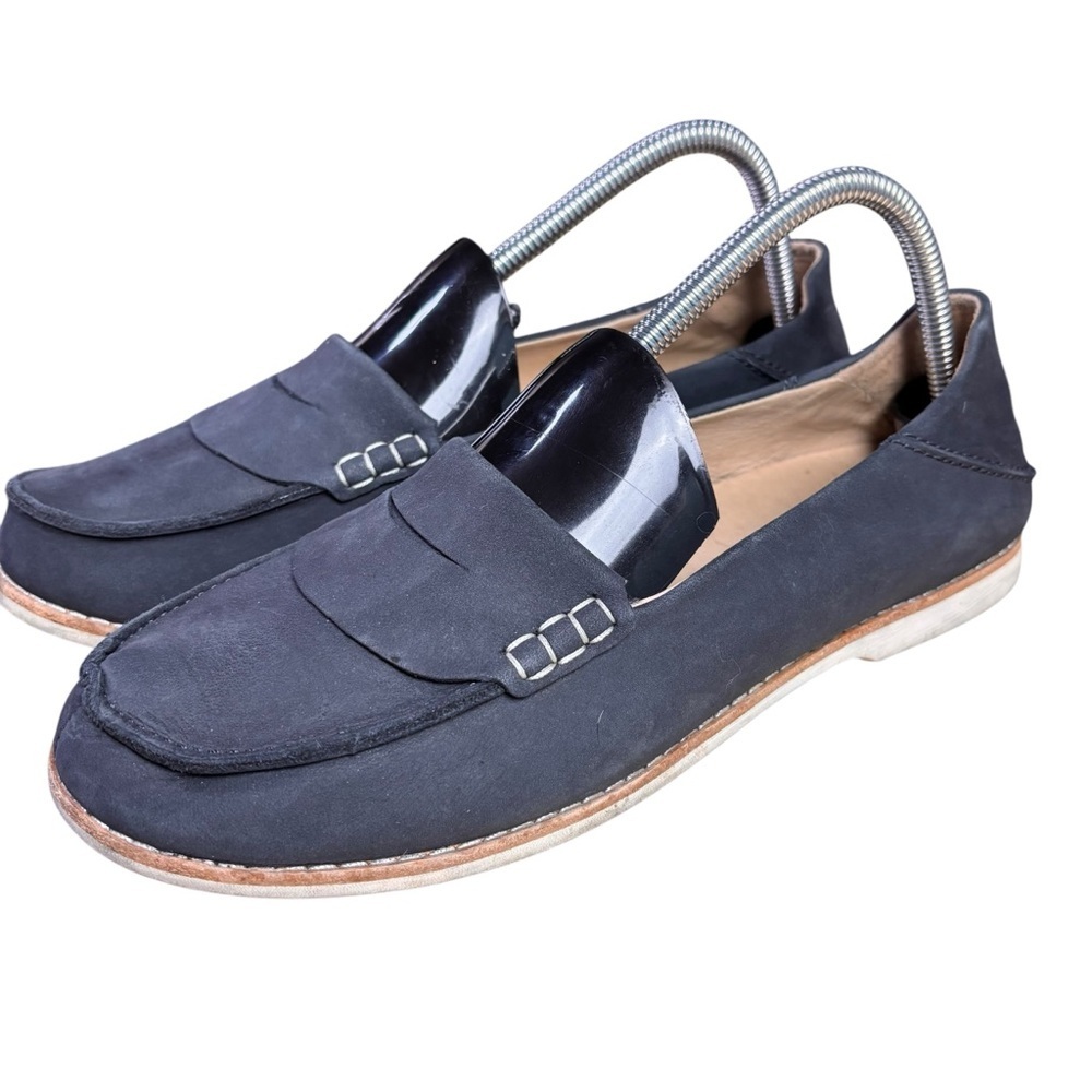 OluKai Okika Navy Nubuck Leather Loafers – Women’s Sz 9.5